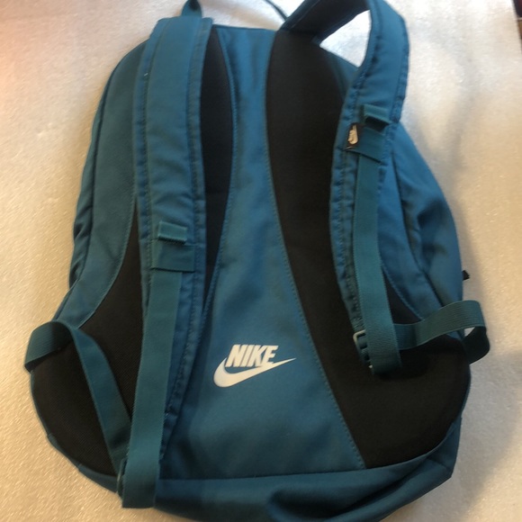 Nike bag pack . Jade green color - Picture 7 of 15